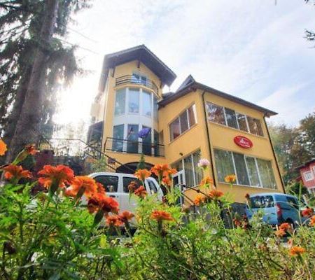 Hotel Alice Baile Olanesti Bagian luar foto